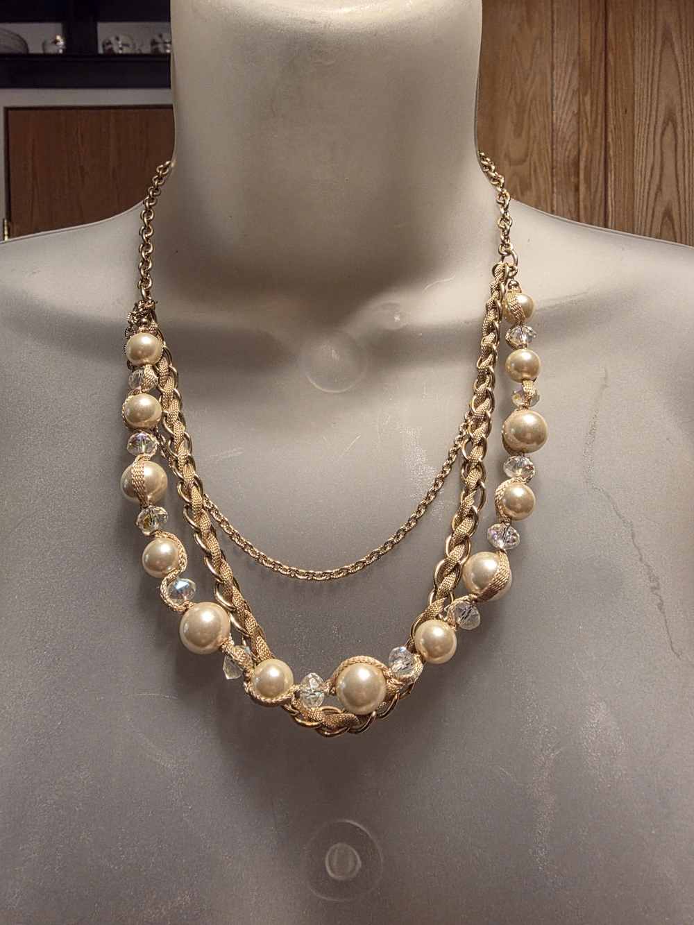 Vintage Bib Choker Layered Pearl Iridesent Bead Cord Gold Toned Necklace